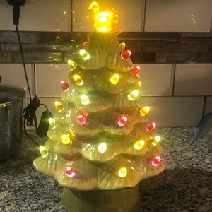 13 inch Ceramic Thanksgiving light-up Tree